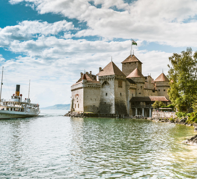 Geneva: Montreux, Chaplin’s World, Chillon Castle & Apéritif KHu5B8ny