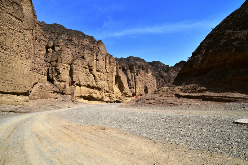 One-day chartered tour from Lanzhou to Yellow River Stone Forest National Geological Park + Shuimo Danxia Tourist Area TIkaTvDc