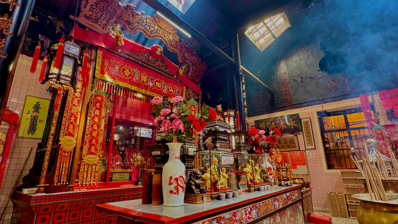 KL Hidden Temples and Spiritual Journey Half Day Tour Gk3Pgeg0