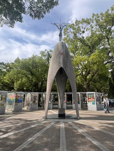 Fukuoka Departure & Nagasaki Day Trip & Small Group Tour: A Dual Experience of Culture and Local Life & Atomic Bomb Museum + Peace Park + Hama-machi Shopping Street + Glover Garden Deep Exploration nV0XvrdL