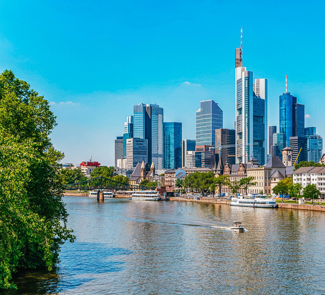 Frankfurt: River Main Sightseeing Cruise with Commentary qkQwx2Fh