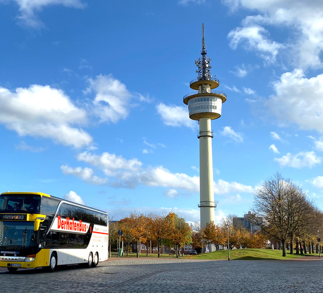 Bremerhaven: Harbor Bus Tour xJNvSvG5