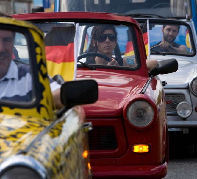 Dresden: 2 hour 15-Minute Trabi Safari Cwrs1AkP