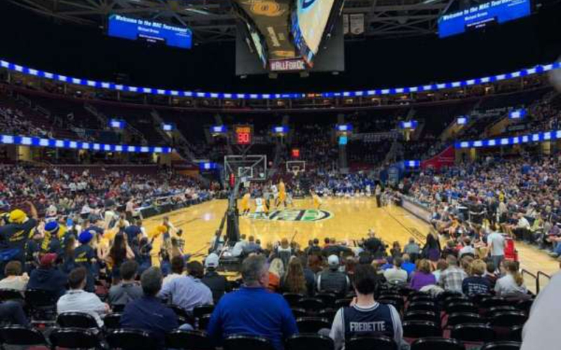 Cleveland Cavaliers Basketball Game at Rocket Arena TX3MEu8r