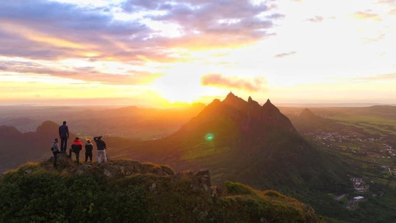 Mauritius from Above: Le Morne Brabant Scenic Guided Hike UdNOdc4q