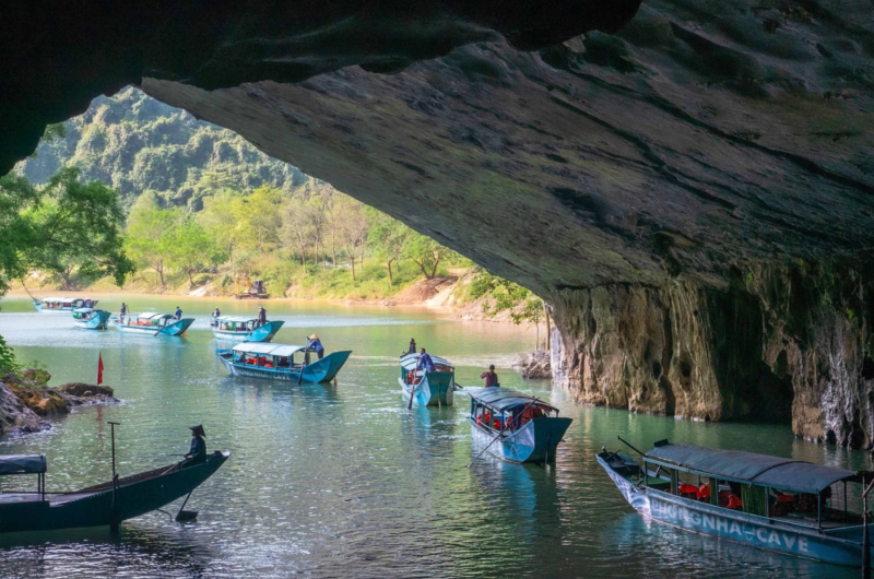 Phong Nha Cave & Paradise Cave Full-Day Trip 7ruiWDce