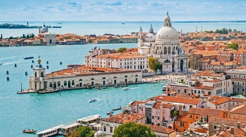 1-day tour to Venice and Verona in Italy [Juliet's House + round-trip train from Milan] Day Tours 84DizBAs