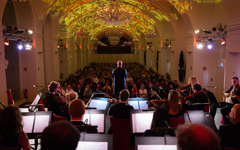 Mozart and Strauss Concert at Schonbrunn Palace 8r2sMpQw
