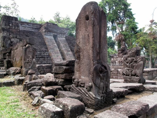 Yogyakarta Sukuh Temple & Puro Mangkunegaran Private Full-Day Cultural Tour 105i2bfM