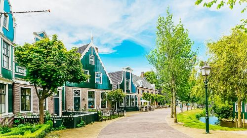 Day Tour to Windmill Village, Edam, Volendam, and Marken from Amsterdam, Netherlands wH7vRt2W