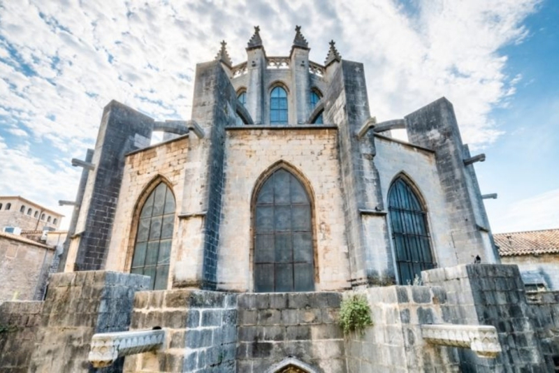 Barcelona Girona & Figueres Full-Day Guided Tour z5opAvvB