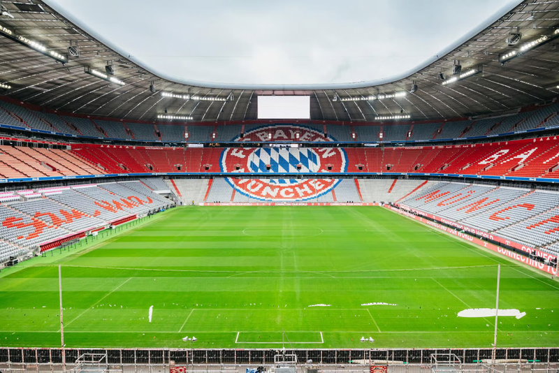 Munich City Bus Tour and FC Bayern Munich Arena Tour qnEOPlc0