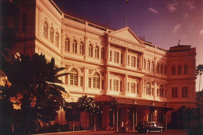 Heritage Tour at Raffles Singapore THwJOc8r