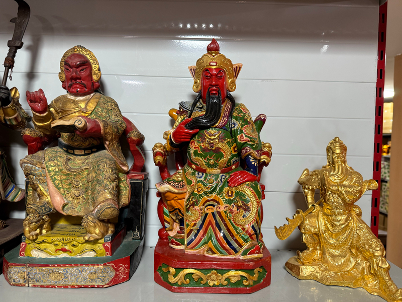 From Clay to Deity: Sculpting Stories & Chinese Statues slLIylSV
