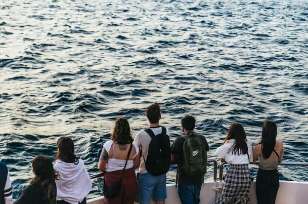 Daytime or Sunset Sightseeing Cruise & Audio Guide pyMCY2UR