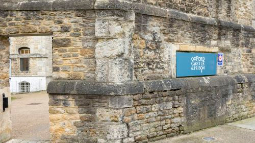 Oxford Castle & Prison LZfussta