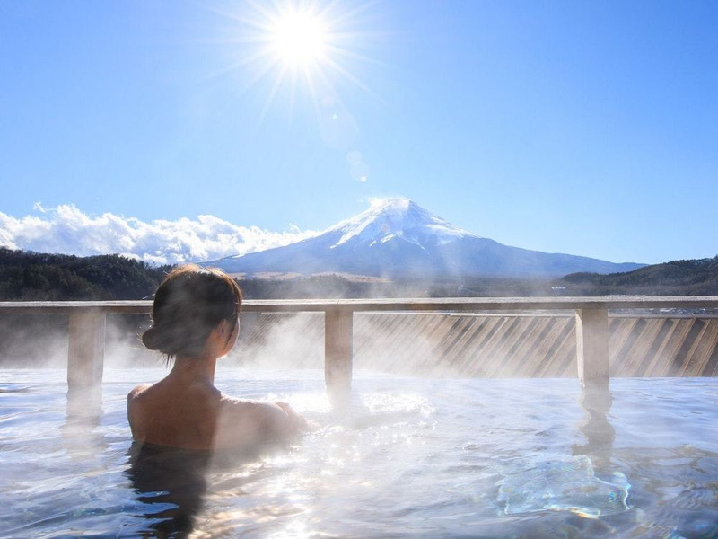 Mount Fuji Hirano Lakeside & Lake Yamanaka Stroll / KABA Amphibious Bus & Lake Kawaguchiko Experience Day Trip qMJxRgxv
