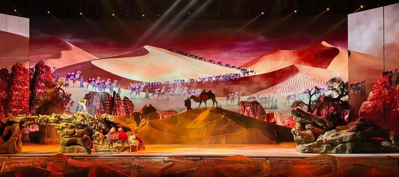 Xi'an Terracotta Warriors + Huaqing Palace + "Camel Bell Legend" / "Song of Everlasting Sorrow" Show 1-Day Tour (15-person small group) r4F2IdzO