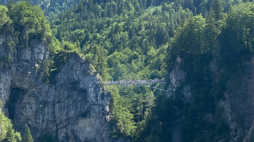Legendary Experience of Neuschwanstein Castle zTecuBxc