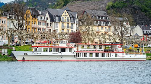 Panorama river boat cruise in Cochem with audio commentaries Dk1nxHVA