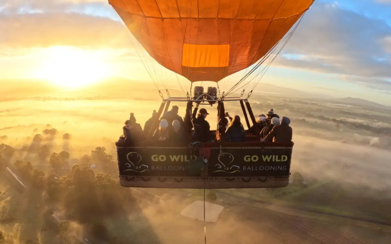 Yarra Valley Sunrise Hot Air Balloon Flight Experience YfGPkORK