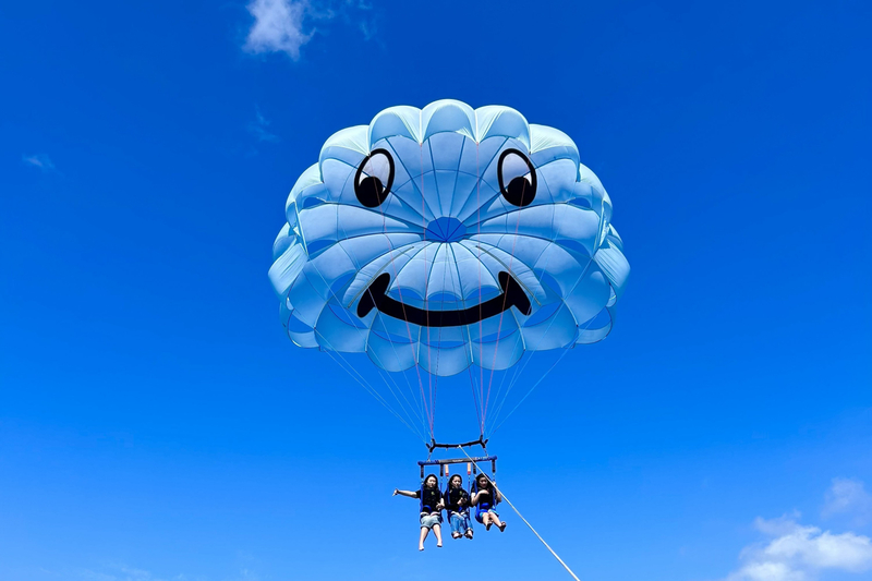 Okinawa Kouri Island Parasailing Experience GUYOzVTZ