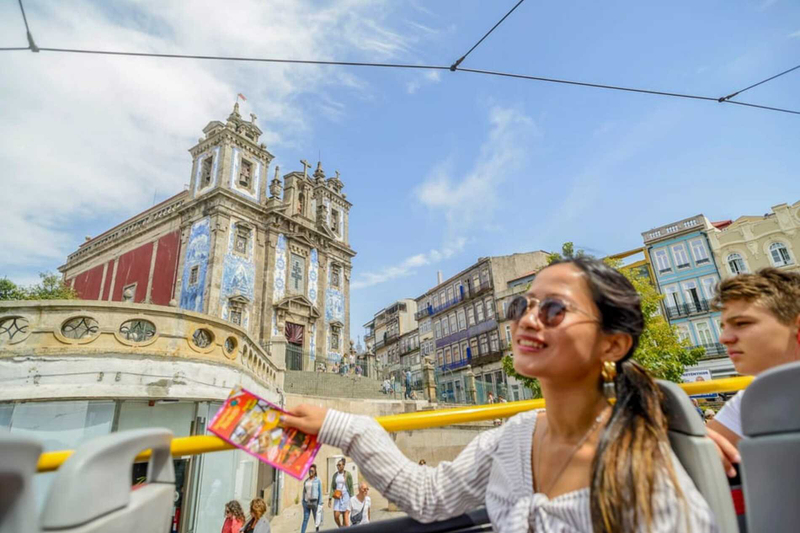 City Sightseeing Porto Hop-on Hop-off Bus Tour VxEWaEHi