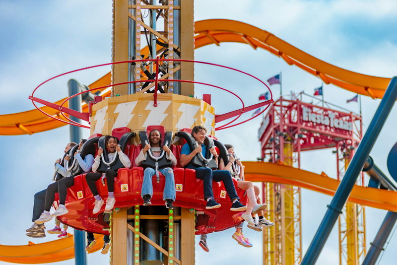 Six Flags Fiesta Texas Ticket 0Nk4YpDf