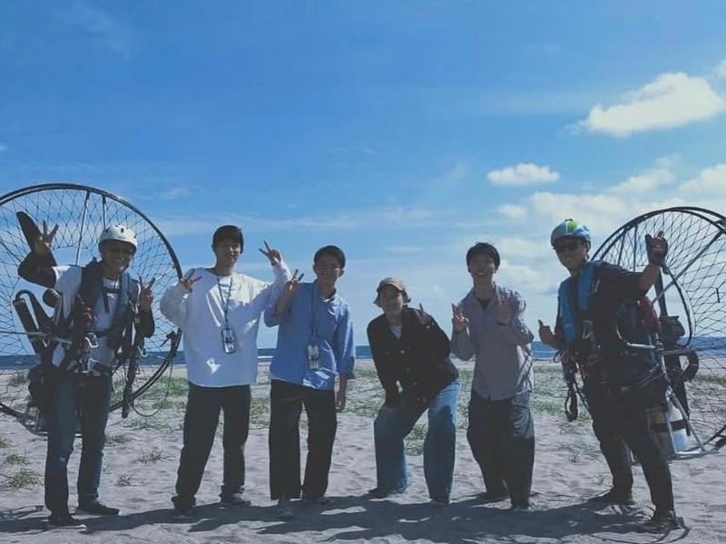Matsushima Sky Experience: Paragliding & Hot Air Balloon ImK2XE22