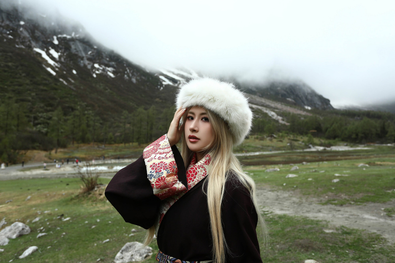 Chengdu Bipenggou Full-Day Mountain Tour with Hiking fzoKCboF