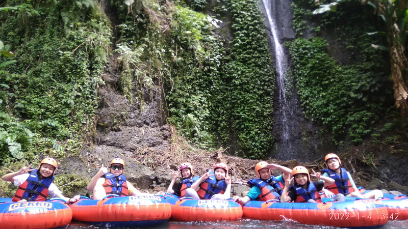 River Tubing in Bali by Gekko Adventure phgFUM0K