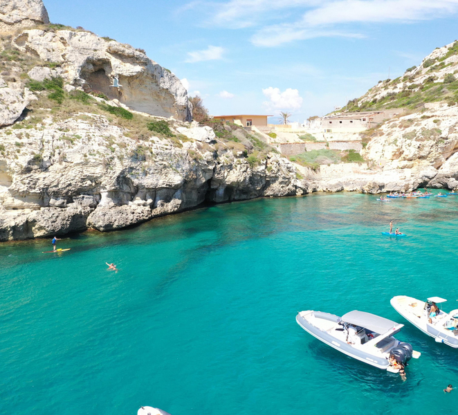Cagliari: Boat Tour, 4 Stops, Swim, Snorkeling, & Spritz 1jHWHCZM