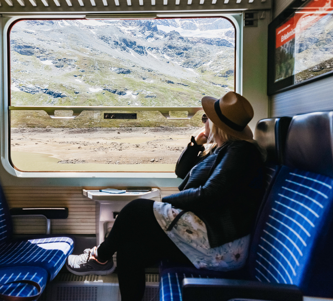 Tirano to St. Moritz: Bernina Red Train Return Day-Ticket Q5giyJbx