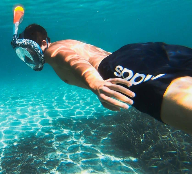 Golfo Aranci: Kayak Tour with Dolphins and Aperitif 3aeeyi8D