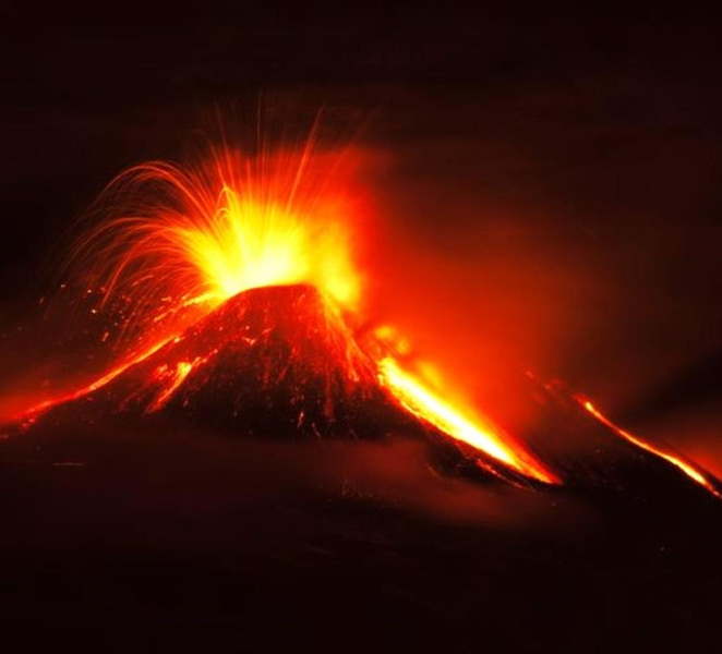 From Taormina: Etna Walking Tour and Wine Tasting in Winery ka42L1xH
