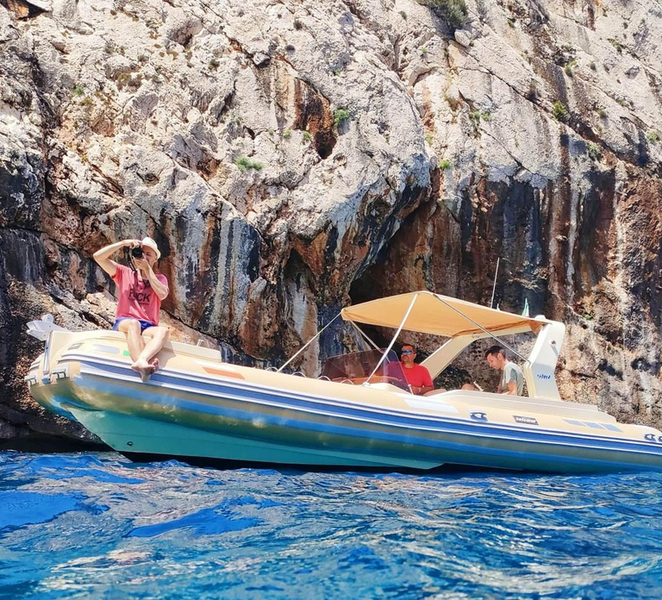 RIB-Boat Excursion among Cliffs, Caves and Dream Beaches wot1F5oA