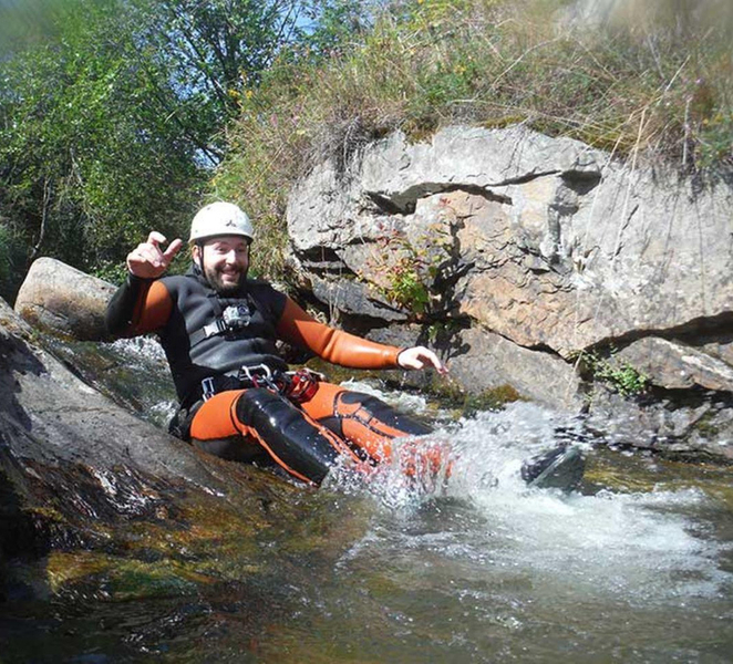 Vega de Pas: Canyoning in the Ajan and Yera Rivers IwXIIghi
