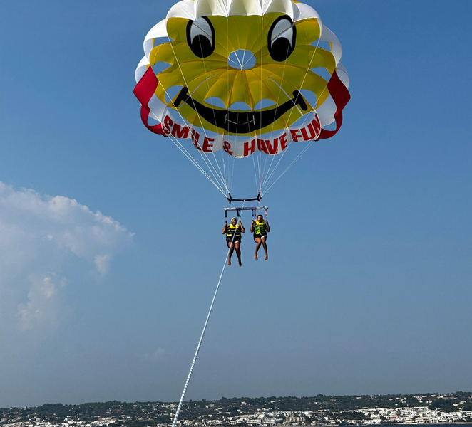 The Maldives of Salento: Parasailing and Boat Tour y1sPvSeO