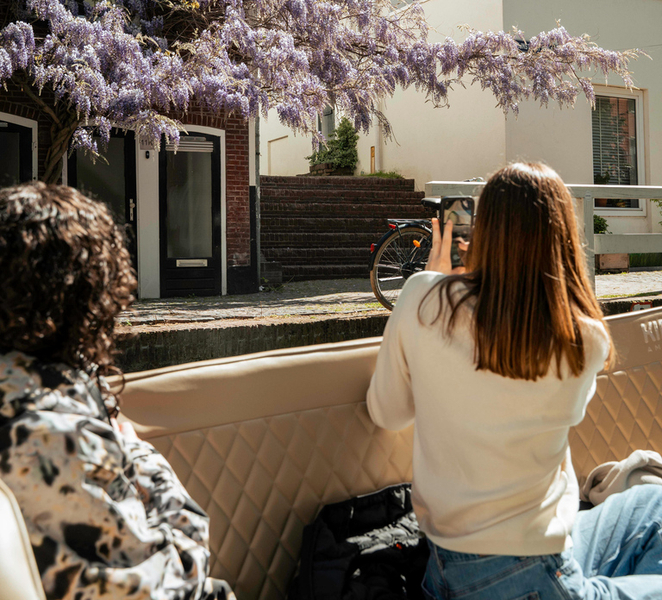 Utrecht: Open Boat Canal Tour with Live Guide & Bar Onboard myBizMsF