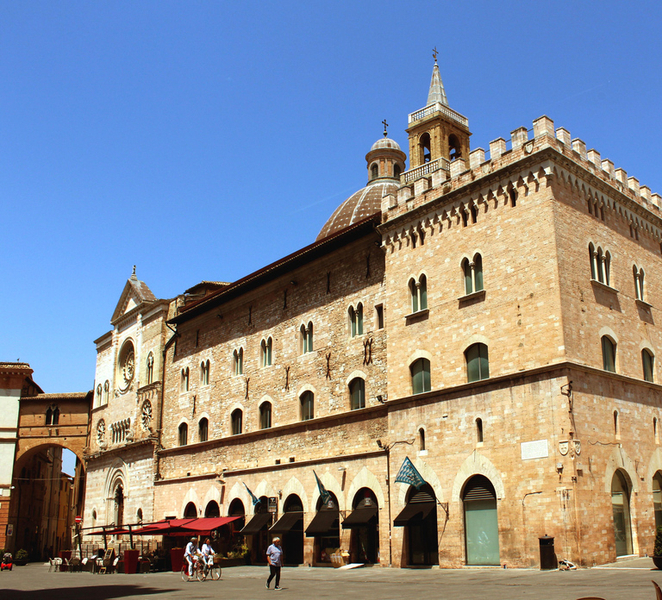 Foligno: Private Guided Walking Tour of Umbrian Heritage PrYGjyi2