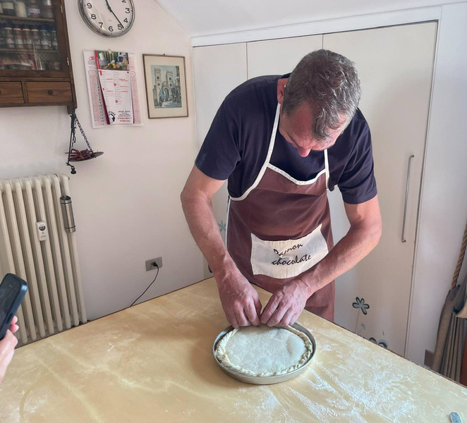 Genoa: Learn to cook typical Ligurian dishes... get your hands in the dough! GluNOtvq