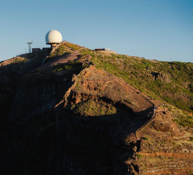 Sunset Experience PR1 Pico do Arieiro with a Local Guide MGG76yp7