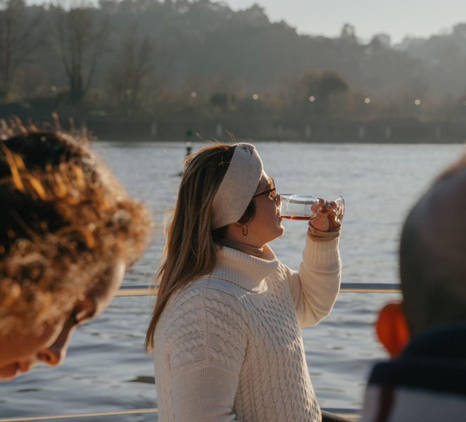 Porto: 6 Bridges Port Wine River Cruise with 4 Tastings VUVqG9G0
