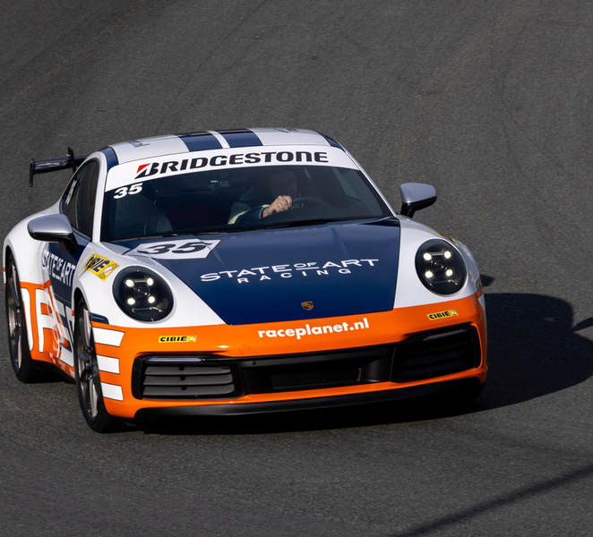 Zandvoort: Driving Experience at the Formula 1 Race Track XpcIJ8Xt