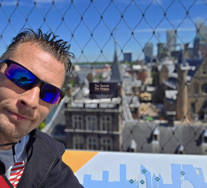 The Hague: City Walking Tour with Historical Highlights yyheexk1