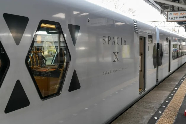 [Tobu Spacia X] Nikko Line Ordinary Seat Asakusa <> Tobu Nikko, Kinugawa Onsen RdesU7eS