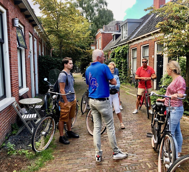 Groningen: City Highlights Bike Tour 0R1TnuW0