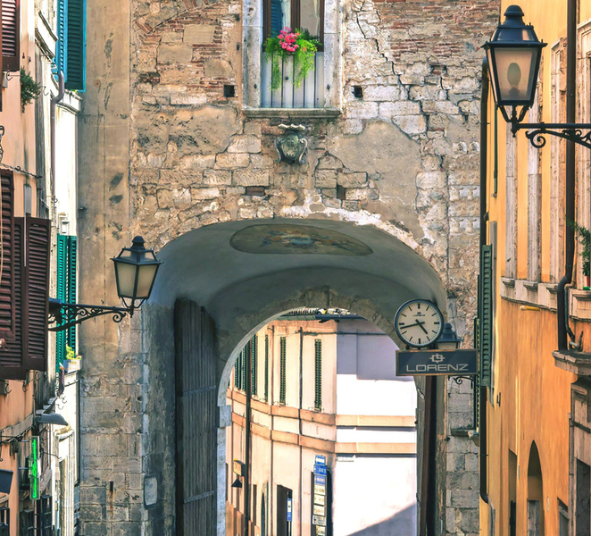 Bastia Umbra: Private Walking Tour with a Local Guide nYLuaoPi