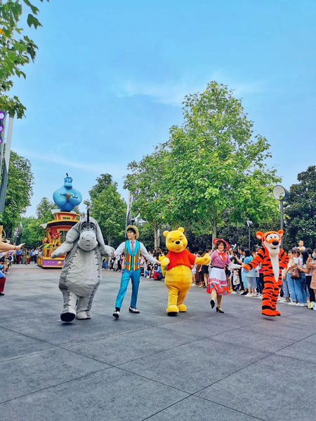 Shanghai Round Trip to Hangzhou + Suzhou + Disney 7-Day Classic Tour     2Eml2ffr