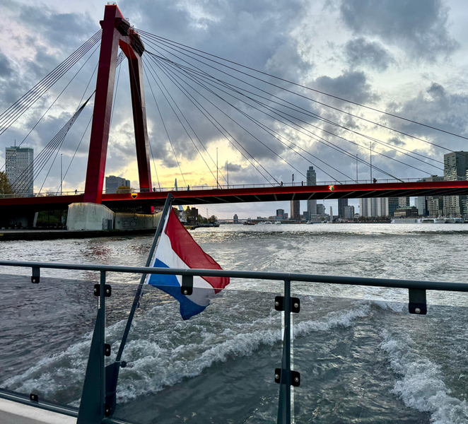 Rotterdam: WaterShuttle Ticket to Windmills of Kinderdijk f8mZfEbd